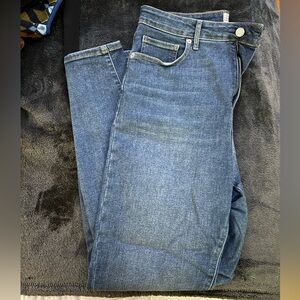 Everlane curvy skinny jean